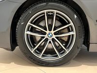 begagnad BMW 520 535 d xDrive, M-Sport, Drag, Värmare, Adpt Fart 2024, Kombi