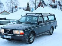 Begagnad Volvo 240 115 HK (84 kW) 1991 Mörkgrön Kombi