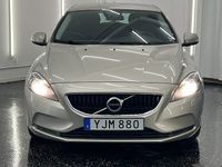 Begagnad Volvo V40 Kinetic 120 HK (88 kW) 2016 Ljusbrun Halvkombi