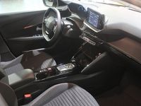 begagnad Peugeot e-208 Active 50kWh 136hk - Carplay