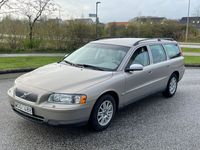 begagnad Volvo V70 2.4 Kinetic | Dragkok | Nybesiktigad