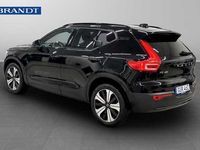 Begagnad Volvo XC40 Core 175 kW (238 HK) 2023 Svart SUV