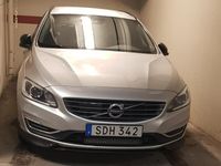 begagnad Volvo V60 D5 Plug-in Hybrid AWD Geartronic Summum, Classic