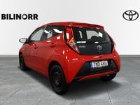 begagnad Toyota Aygo Aygo1,0 5D MM/T X-PLAY V-HJUL