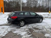 Begagnad Opel Astra Enjoy 110 HK (80 kW) 2012 Svart Kombi