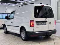 begagnad VW Caddy Skåpbil 2.0 TDI BlueMotion Euro 6 102hk