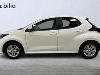 Begagnad Toyota Yaris Hybrid Active 117 HK (86 kW) 2022 Vit Halvkombi