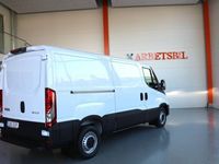 begagnad Iveco Daily 35-140 Skåpbil Hi-Matic Euro 6 Maxlast 1160kg 2022, Transportbil