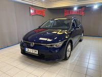 Begagnad VW Golf VIII 131 HK (96 kW) 2023 Atlantic blå metallic Halvkombi