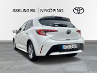 begagnad Toyota Corolla Style Hybrid e-CVT en ägare, låga mil