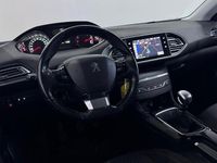 Begagnad Peugeot 308 SW Active 120 HK (88 kW) 2015 Röd Kombi