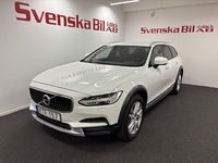 Begagnad Volvo V90 CC Momentum 190 HK (139 kW) 2018 Vit Kombi