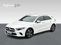 Begagnad Mercedes A250 218 HK (160 kW) 2021 Vit Halvkombi