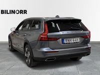 begagnad Volvo V60 CC B4 AWD Momentum, V-HJUL, MV, MOMS