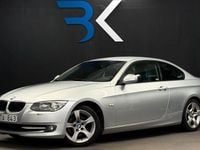 Begagnad BMW 320 184 HK (135 kW) 2012 Ljusgrå Sportkupé