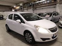 Begagnad Opel Corsa 75 HK (55 kW) 2008 Vit Halvkombi