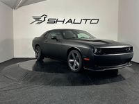 Begagnad Dodge Challenger 309 HK (227 kW) 2015 Vit Sportkupé