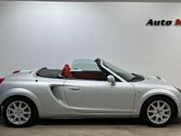 Begagnad Toyota MR2 140 HK (102 kW) 2000 Silver Cab