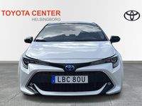 begagnad Toyota Corolla Executive, mörk inredning med Bi-tone