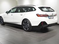 Begagnad BMW 530e Shadowline 190 HK (139 kW) 2025 Vit Kombi