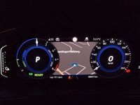 begagnad VW Passat GTE Plug-in Digital Cockpit Drag GPS 218hk