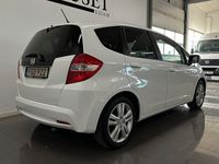 begagnad Honda Jazz 1.4 i-VTEC CVT Euro 5 PANORMAGLASTAK.