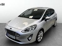 Begagnad Ford Fiesta Titanium 101 HK (74 kW) 2017 Grå Halvkombi