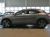 begagnad Mercedes GLA200 d 4MATIC 7G-DCT AMG Night Värmare Navi