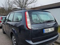Begagnad Ford Focus 90 HK (66 kW) 2010 Kombi