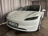 Begagnad Tesla Model 3 Long Range AWD 294 kW (400 HK) 2024 Vit Sedan