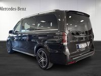 Begagnad Mercedes V300 Avantgarde 237 HK (174 kW) 2024 Grå Minibuss