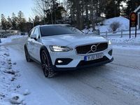 begagnad Volvo V60 CC D4 AWD Geartronic Momentum Euro 6