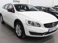 begagnad Volvo V60 CC D4 AWD Geartronic Momentum, Classic Euro 6