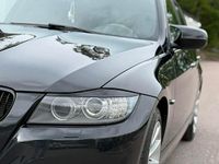 Begagnad BMW 320 184 HK (135 kW) 2011 Kombi