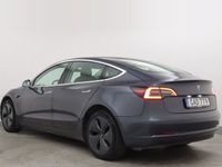 begagnad Tesla Model 3 Standard Range Plus Autopilot Pano Drag V-Hjul 2020, Halvkombi