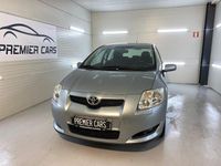 Begagnad Toyota Auris 124 HK (91 kW) 2008 Grå Halvkombi
