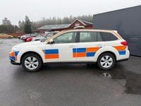 Begagnad Subaru Outback 167 HK (122 kW) 2012 Vit Kombi