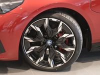 begagnad BMW 550 e xDrive M-Sport Pro Innovation B&W Panorama Drag