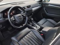 Begagnad Skoda Superb 218 HK (160 kW) 2020 Vit Kombi