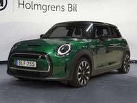 Begagnad Mini Cooper 130 kW (177 HK) 2022 British racing green iv metallic Halvkombi