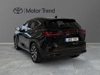 Begagnad Lexus NX450h+ Luxury Line 313 HK (230 kW) 2025 Svart SUV