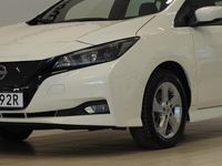 Begagnad Nissan Leaf Acenta 110 kW (150 HK) 2022 Vit Halvkombi