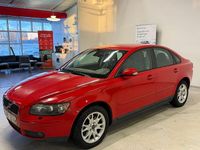 Begagnad Volvo S40 170 HK (125 kW) 2004 Röd Sedan