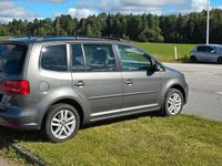 Begagnad VW Touran 150 HK (110 kW) 2014 Mörkgrå Minibuss