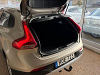 Begagnad Volvo V40 CC Momentum 120 HK (88 kW) 2017 Brun Kombi