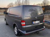 begagnad VW Transporter T30 2.0 TDI automat värmare dragkrok