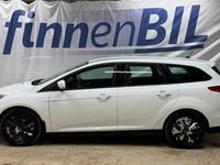 Begagnad Ford Focus Trend 101 HK (74 kW) 2012 Vit Kombi
