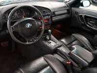 begagnad BMW 328 Cabriolet i Convertible Automat 193hk, M-sport, AUX, El