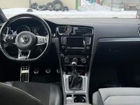 Begagnad VW Golf VII 140 HK (102 kW) 2015