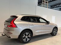 Begagnad Volvo XC60 Plus 350 HK (257 kW) 2023 Grå SUV